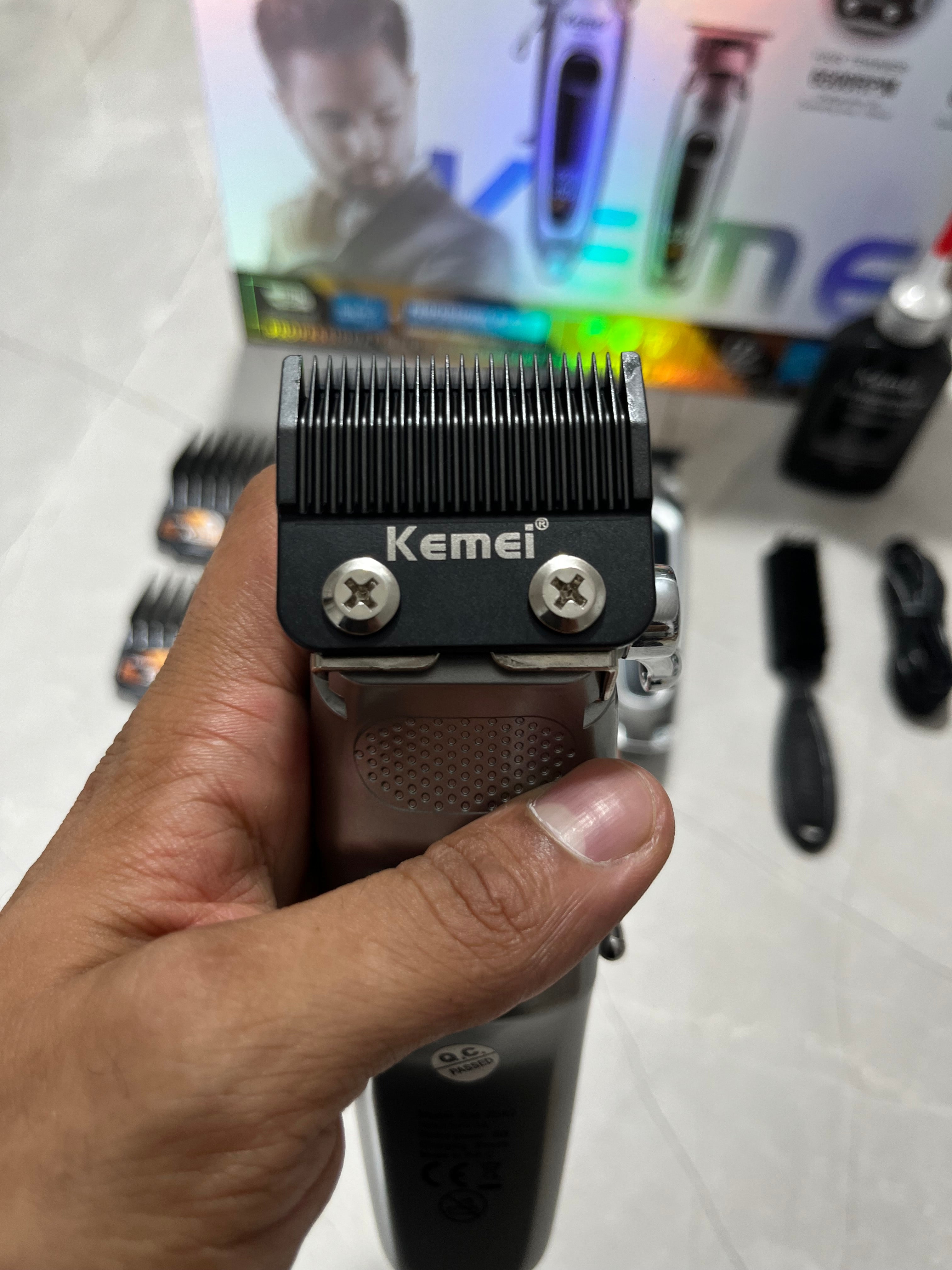 COMBO KEMEI 8540