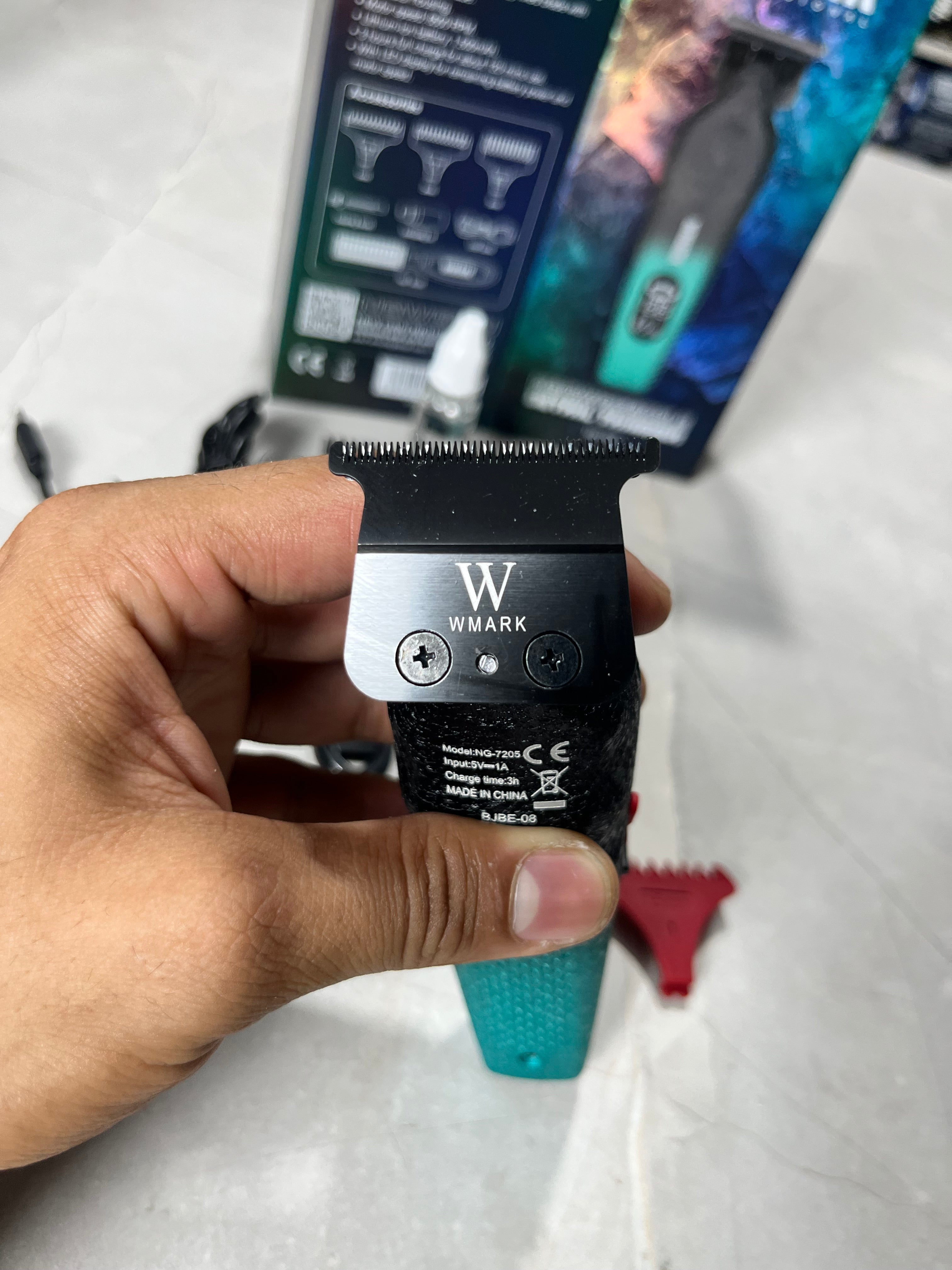 Patillera wmark 7205