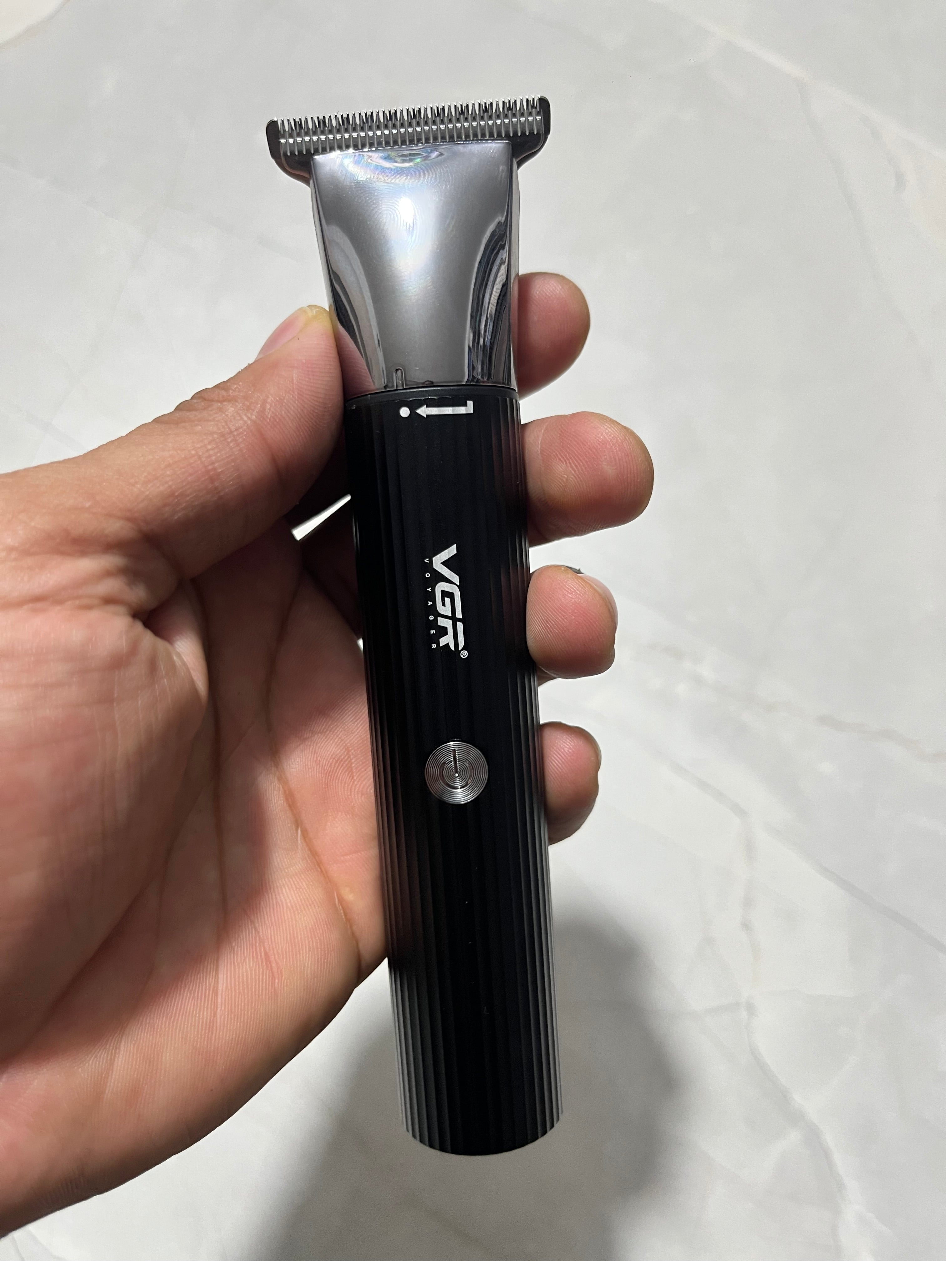 Rasurador de nariz VGR 630 - 4 en 1